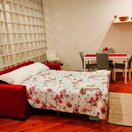 Charming Home Le Ruote Florencia Exterior foto